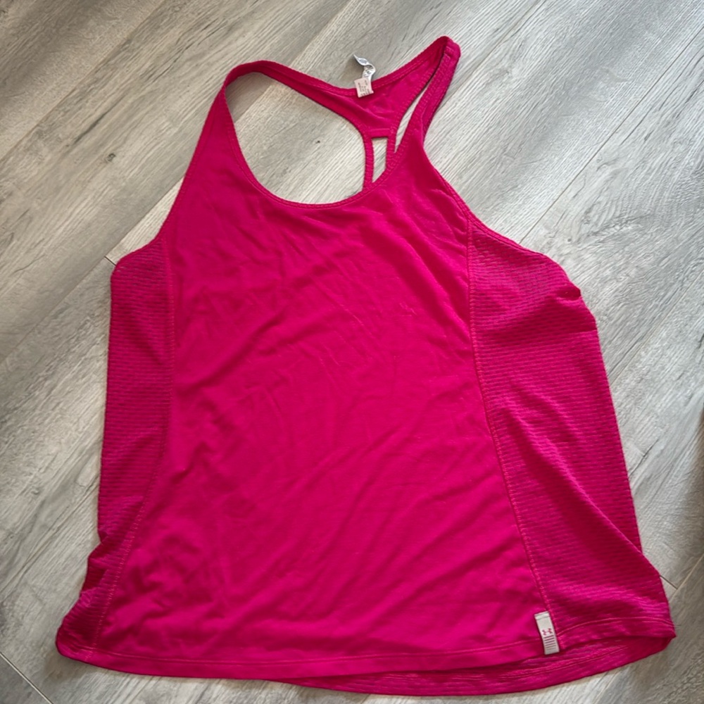 Under Armour heat gear  tank top size large